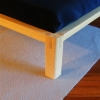 Letto Yoko: Particolare del gambo del letto.